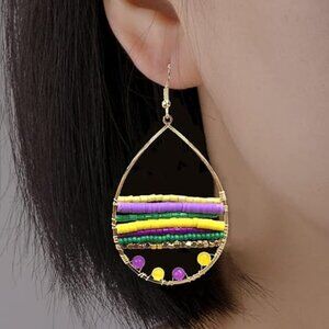 Boho Teardrop Glass Bead Dangle Earrings (NWOT)